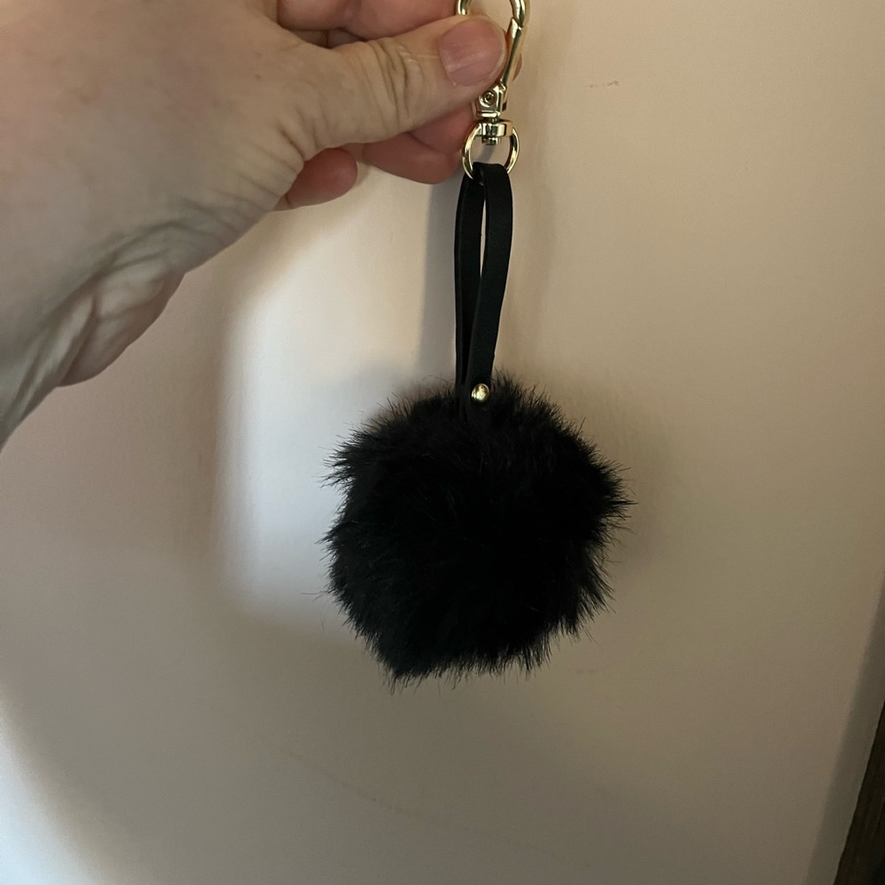 Gianni bini fuzzy ball purse charm - Picture 2 of 2